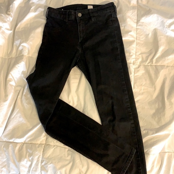 Denim - Black Strechy!! Skinny Jeans 🎉